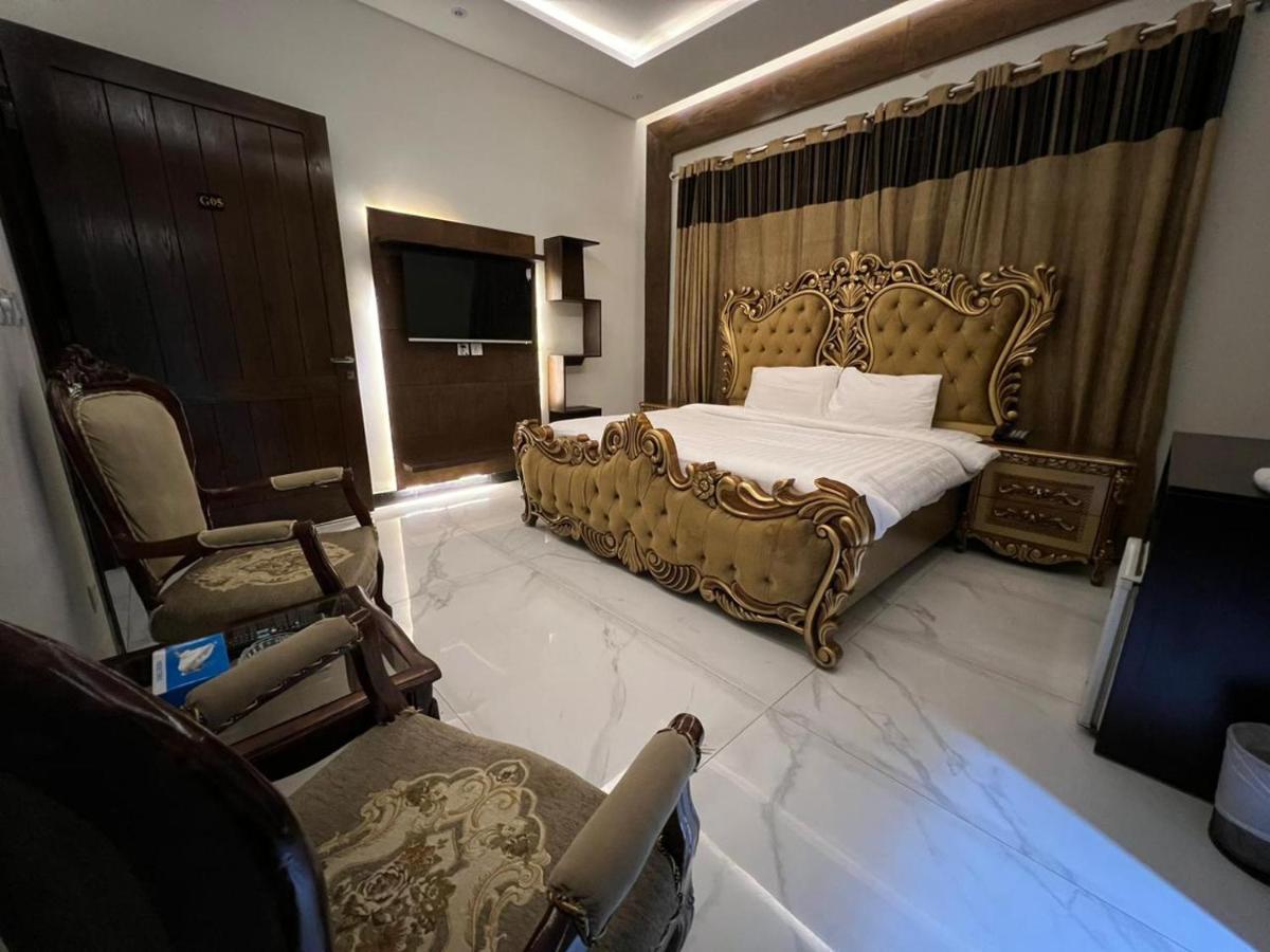 Palm Tree Hotel Лахор Экстерьер фото