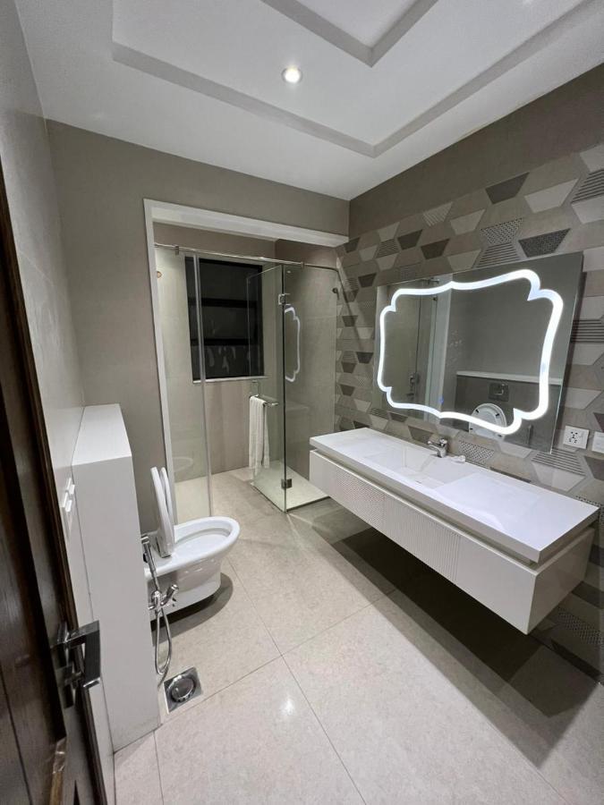 Palm Tree Hotel Лахор Экстерьер фото
